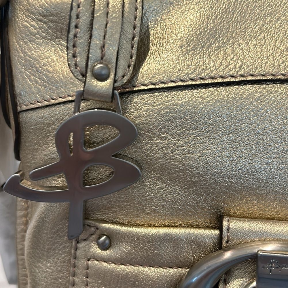 B. Makowsky Gold Handbag - Picture 5 of 10